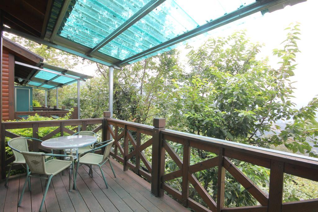 Qing Jing Xiao Taiyang Jingguan Homestay 仁愛郷 エクステリア 写真
